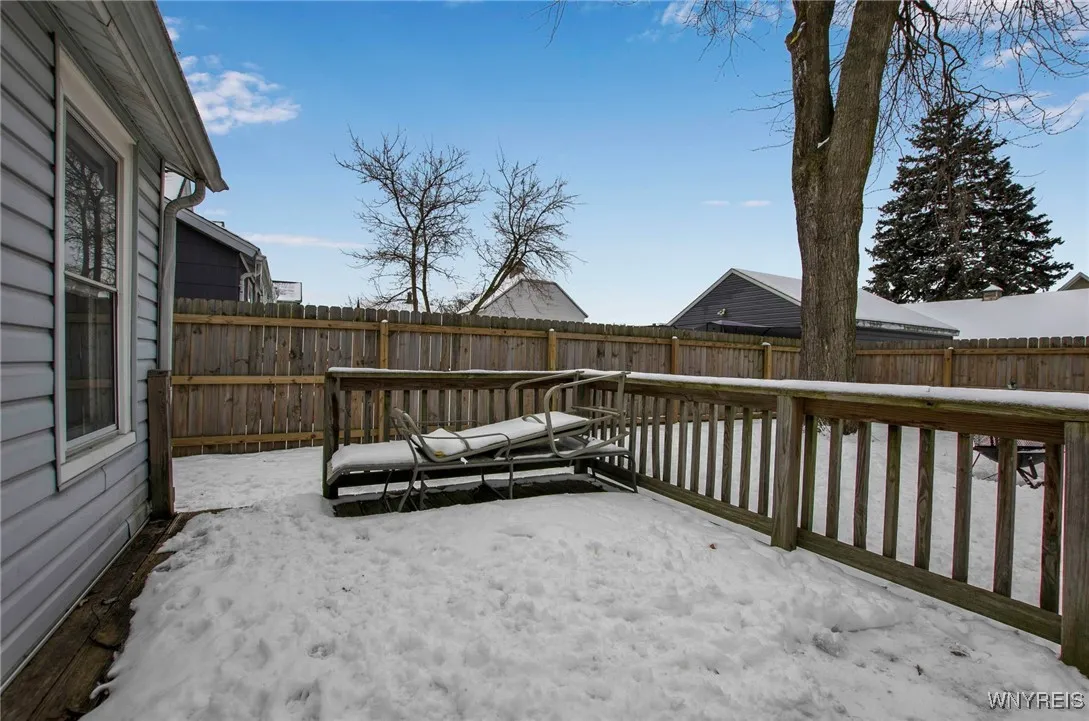 288 Bryant Street, North Tonawanda, New York 14120, North Tonawanda, New York 14120, 3 Bedrooms Bedrooms, 7 Rooms Rooms,2 BathroomsBathrooms,Residential,Closed,288 Bryant Street, North Tonawanda, New York 14120,0,B1588678
