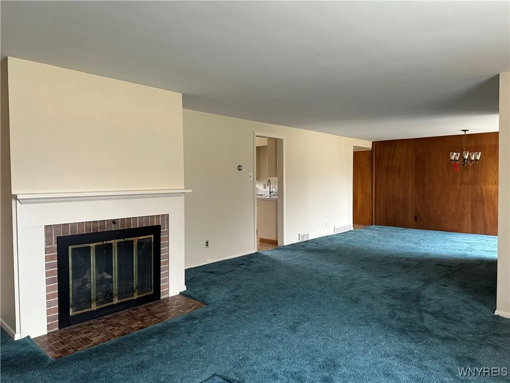 4986 Ledge Lane, Clarence, New York 14221, Clarence, New York 14221, 3 Bedrooms Bedrooms, 7 Rooms Rooms,1 BathroomBathrooms,Residential,Closed,4986 Ledge Lane, Clarence, New York 14221,0,B1588575