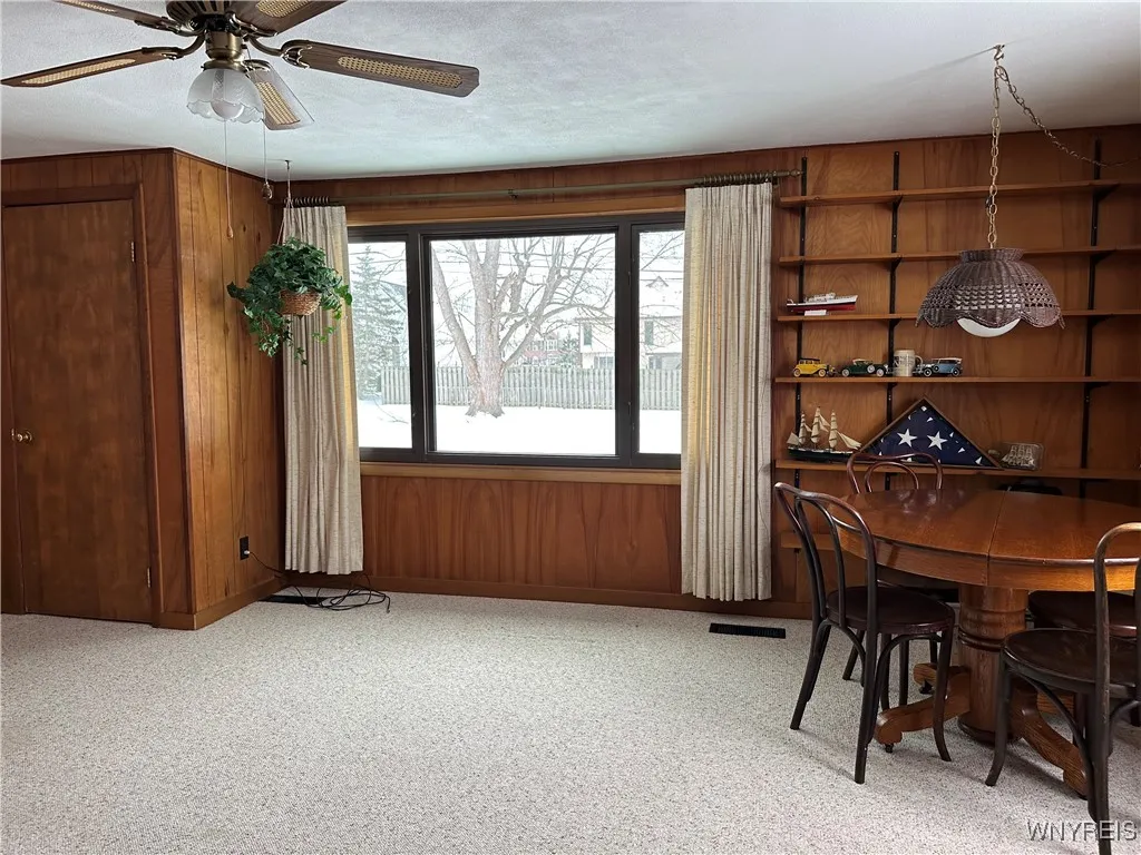 4986 Ledge Lane, Clarence, New York 14221, Clarence, New York 14221, 3 Bedrooms Bedrooms, 7 Rooms Rooms,1 BathroomBathrooms,Residential,Closed,4986 Ledge Lane, Clarence, New York 14221,0,B1588575
