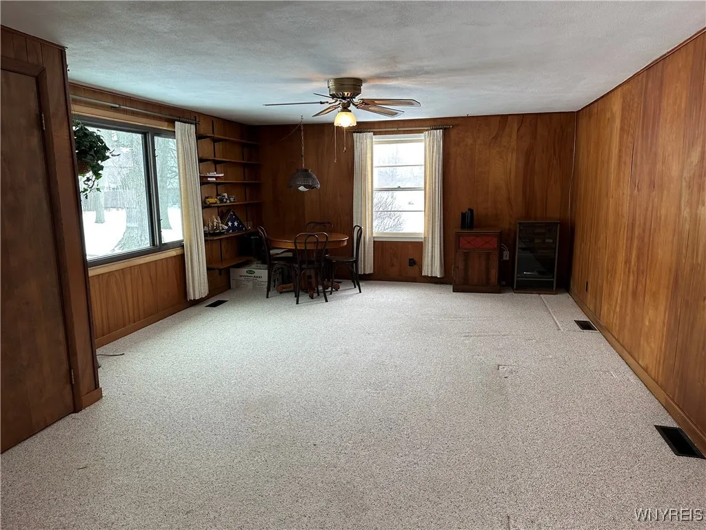 4986 Ledge Lane, Clarence, New York 14221, Clarence, New York 14221, 3 Bedrooms Bedrooms, 7 Rooms Rooms,1 BathroomBathrooms,Residential,Closed,4986 Ledge Lane, Clarence, New York 14221,0,B1588575