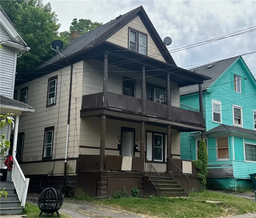 105-107 Weyl Street, Rochester, New York 14621, Rochester, New York 14621, 4 Bedrooms Bedrooms, ,2 BathroomsBathrooms,Residential,Closed,105-107 Weyl Street, Rochester, New York 14621,0,R1588787
