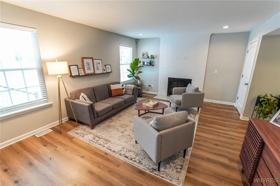 24 Scooter Lane, Hamburg, New York 14075, Hamburg, New York 14075, 3 Bedrooms Bedrooms, 8 Rooms Rooms,2 BathroomsBathrooms,Residential,Closed,24 Scooter Lane, Hamburg, New York 14075,0,B1587933
