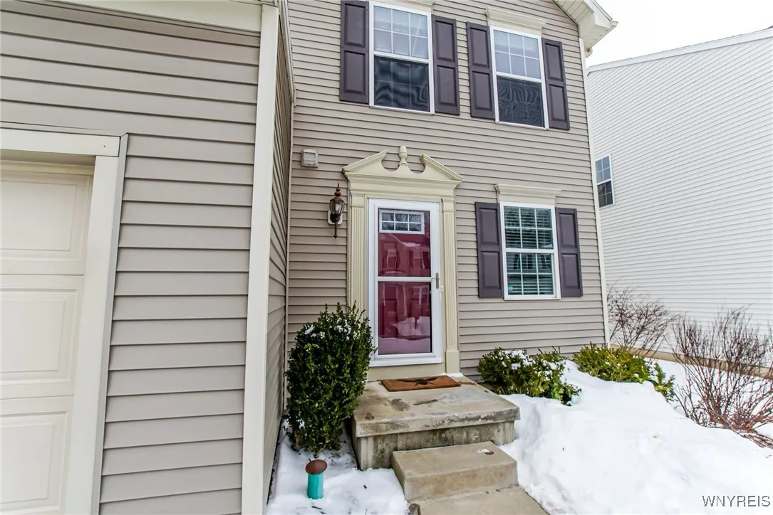 24 Scooter Lane, Hamburg, New York 14075, Hamburg, New York 14075, 3 Bedrooms Bedrooms, 8 Rooms Rooms,2 BathroomsBathrooms,Residential,Closed,24 Scooter Lane, Hamburg, New York 14075,0,B1587933