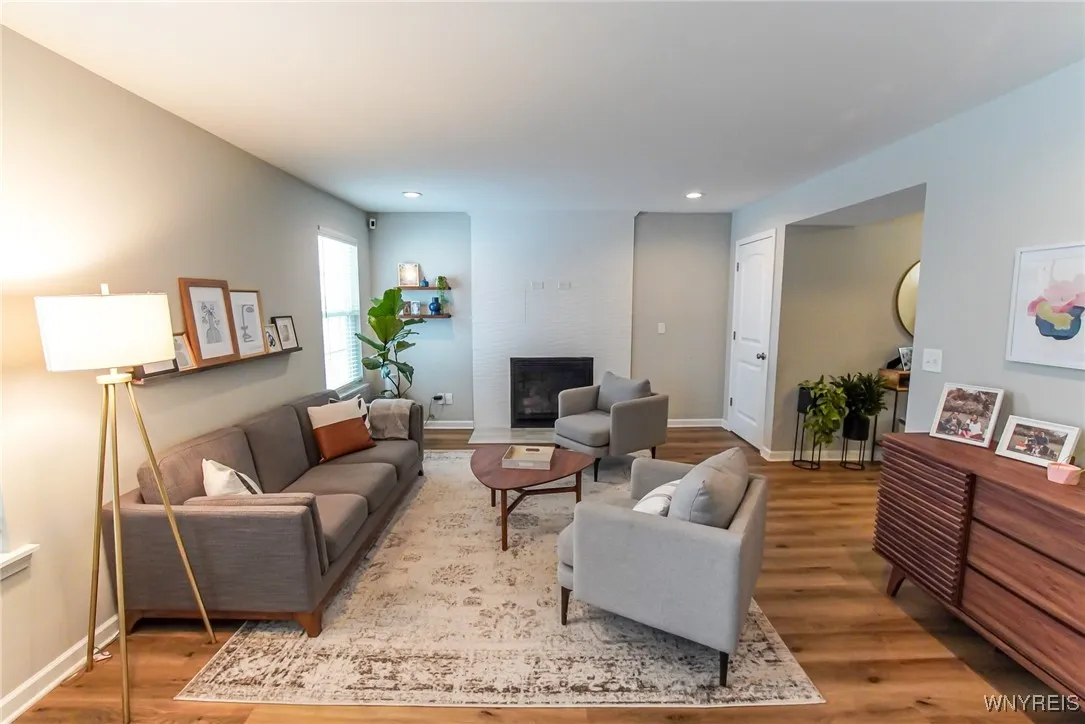 24 Scooter Lane, Hamburg, New York 14075, Hamburg, New York 14075, 3 Bedrooms Bedrooms, 8 Rooms Rooms,2 BathroomsBathrooms,Residential,Closed,24 Scooter Lane, Hamburg, New York 14075,0,B1587933