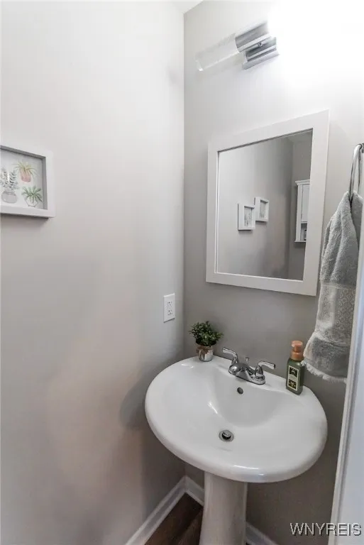 Powder room