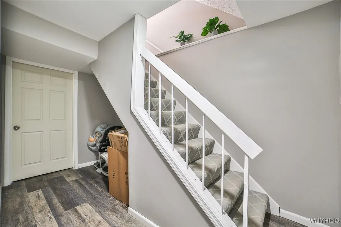 708 Charlesgate Circle, Amherst, New York 14051, Amherst, New York 14051, 2 Bedrooms Bedrooms, 5 Rooms Rooms,1 BathroomBathrooms,Residential,Closed,708 Charlesgate Circle, Amherst, New York 14051,0,B1587962