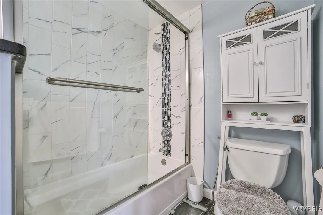 708 Charlesgate Circle, Amherst, New York 14051, Amherst, New York 14051, 2 Bedrooms Bedrooms, 5 Rooms Rooms,1 BathroomBathrooms,Residential,Closed,708 Charlesgate Circle, Amherst, New York 14051,0,B1587962