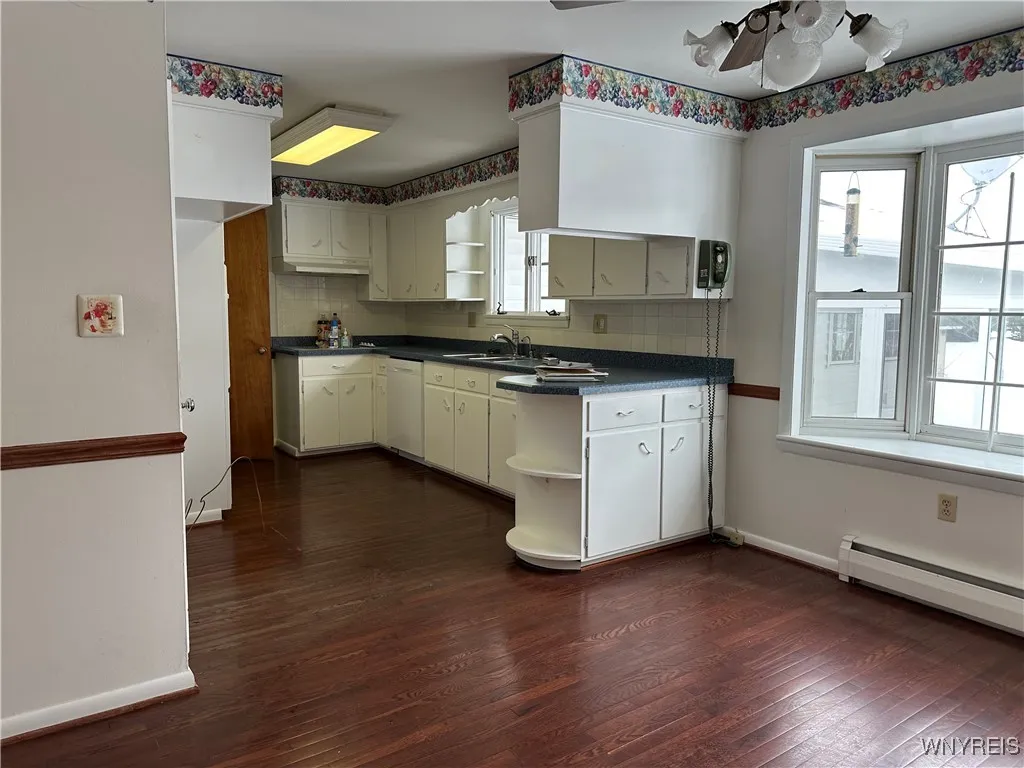 6045 Thompson Road, Clarence, New York 14032, Clarence, New York 14032, 4 Bedrooms Bedrooms, 8 Rooms Rooms,3 BathroomsBathrooms,Residential,Closed,6045 Thompson Road, Clarence, New York 14032,0,B1588823