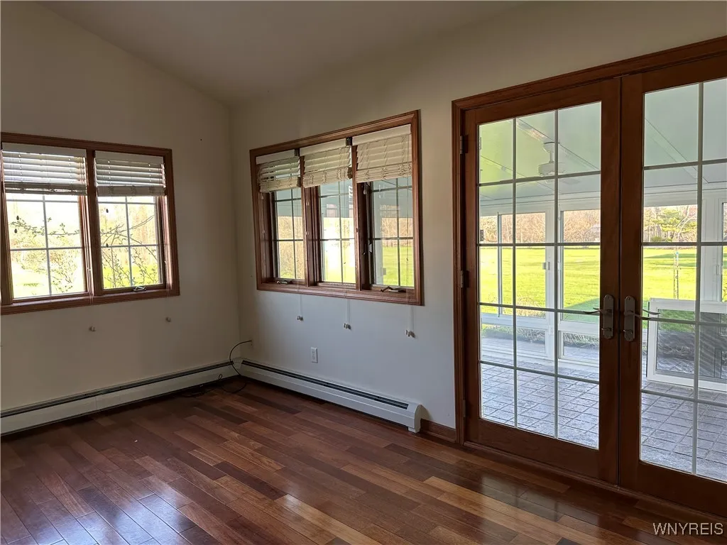 6045 Thompson Road, Clarence, New York 14032, Clarence, New York 14032, 4 Bedrooms Bedrooms, 8 Rooms Rooms,3 BathroomsBathrooms,Residential,Closed,6045 Thompson Road, Clarence, New York 14032,0,B1588823