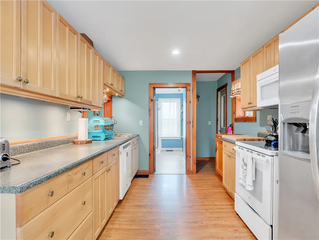 110 West Hill Road, Hartwick, New York 13348, Hartwick, New York 13348, 4 Bedrooms Bedrooms, 7 Rooms Rooms,2 BathroomsBathrooms,Residential,For Sale,110 West Hill Road, Hartwick, New York 13348,0,R1587824