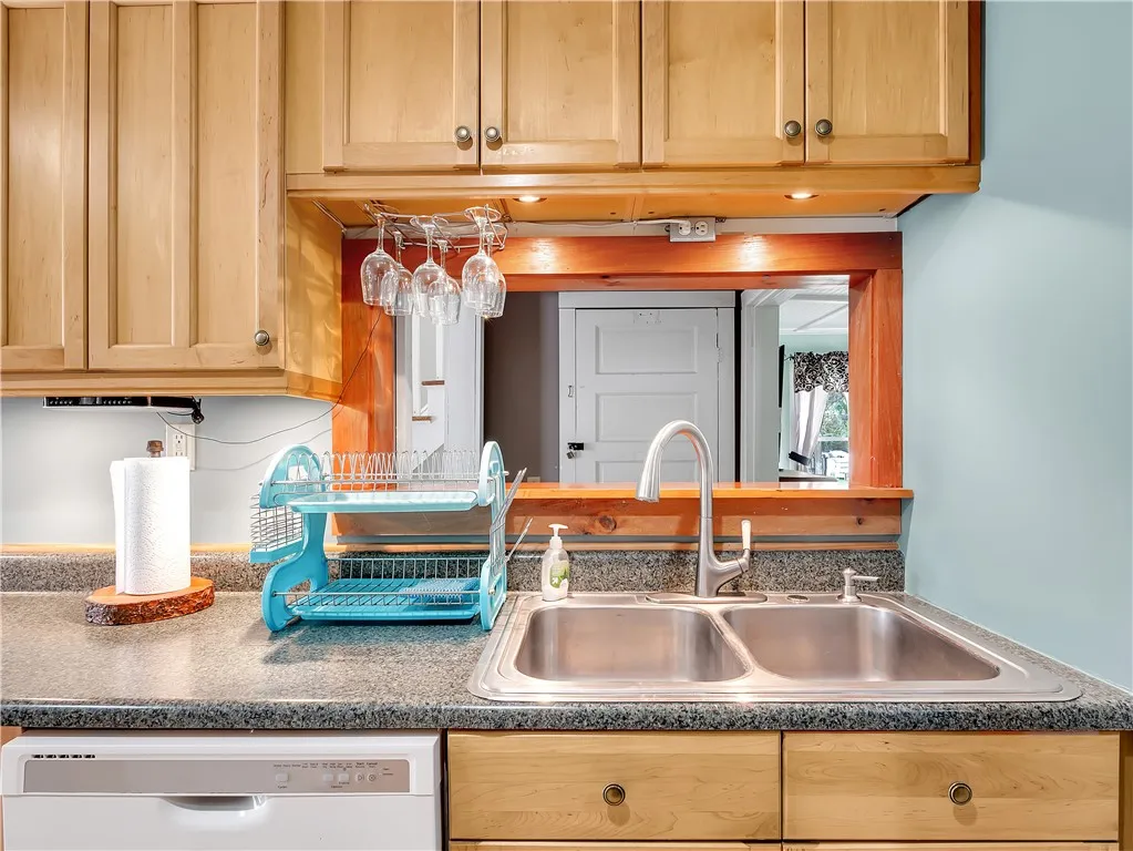 110 West Hill Road, Hartwick, New York 13348, Hartwick, New York 13348, 4 Bedrooms Bedrooms, 7 Rooms Rooms,2 BathroomsBathrooms,Residential,For Sale,110 West Hill Road, Hartwick, New York 13348,0,R1587824