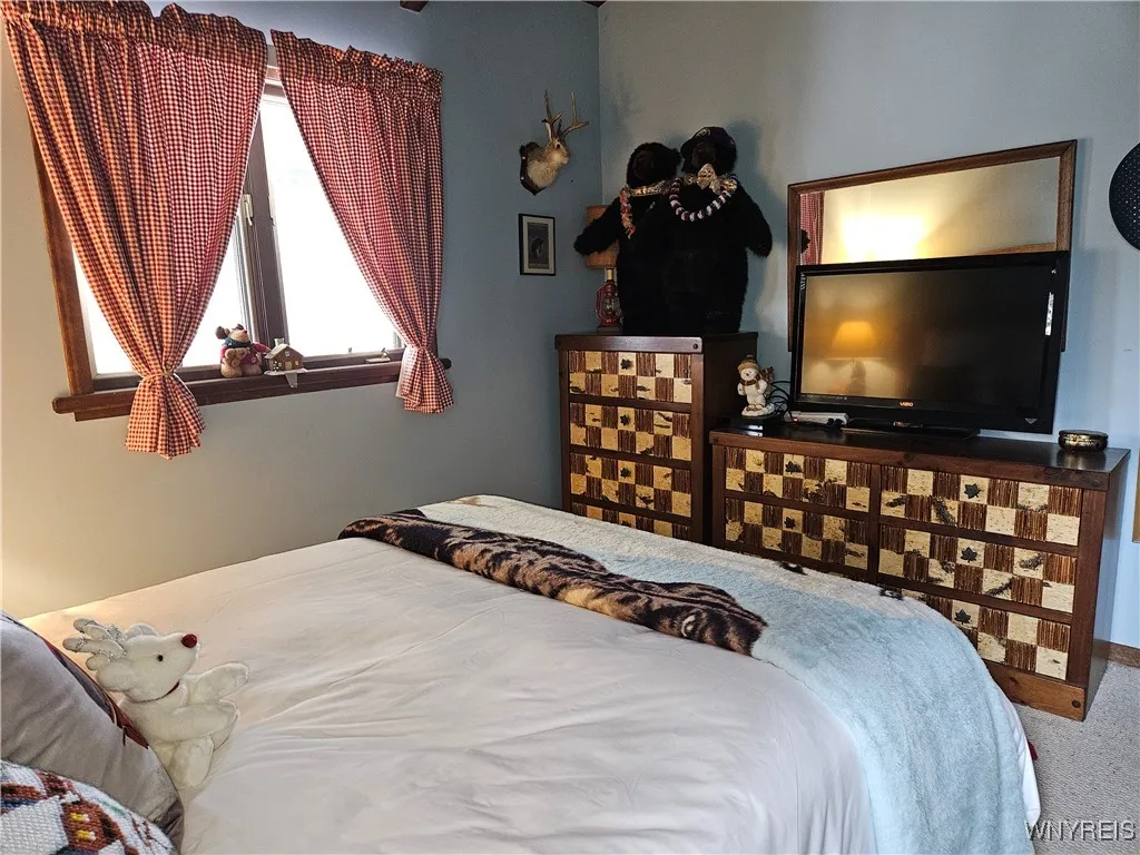 2nd bedroom - located on main level