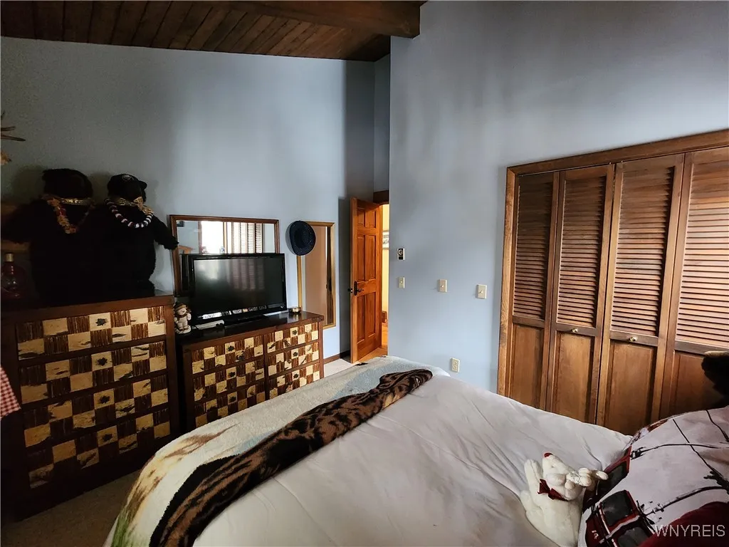 2nd bedroom - located on main level