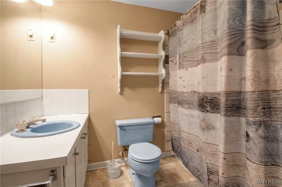 20 Diller Drive, Orchard Park, New York 14127, Orchard Park, New York 14127, 4 Bedrooms Bedrooms, 9 Rooms Rooms,2 BathroomsBathrooms,Residential,Closed,20 Diller Drive, Orchard Park, New York 14127,0,B1588174