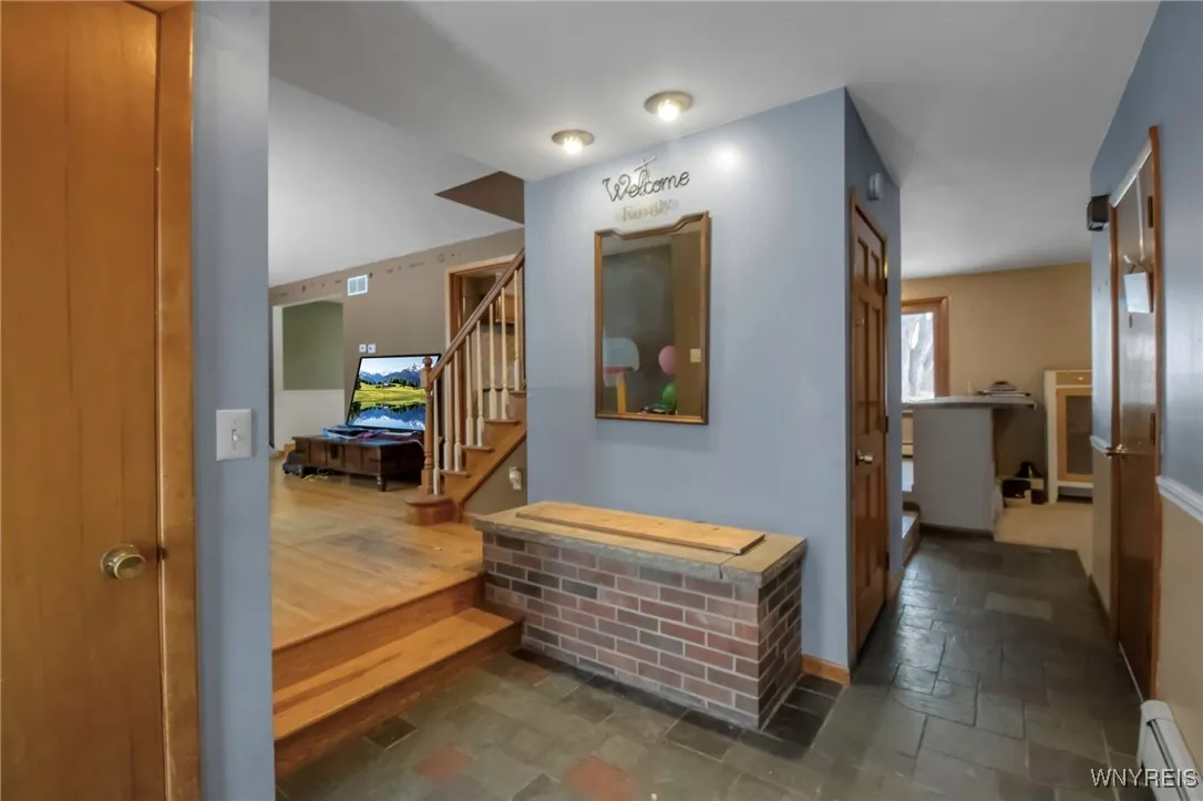 20 Diller Drive, Orchard Park, New York 14127, Orchard Park, New York 14127, 4 Bedrooms Bedrooms, 9 Rooms Rooms,2 BathroomsBathrooms,Residential,Closed,20 Diller Drive, Orchard Park, New York 14127,0,B1588174