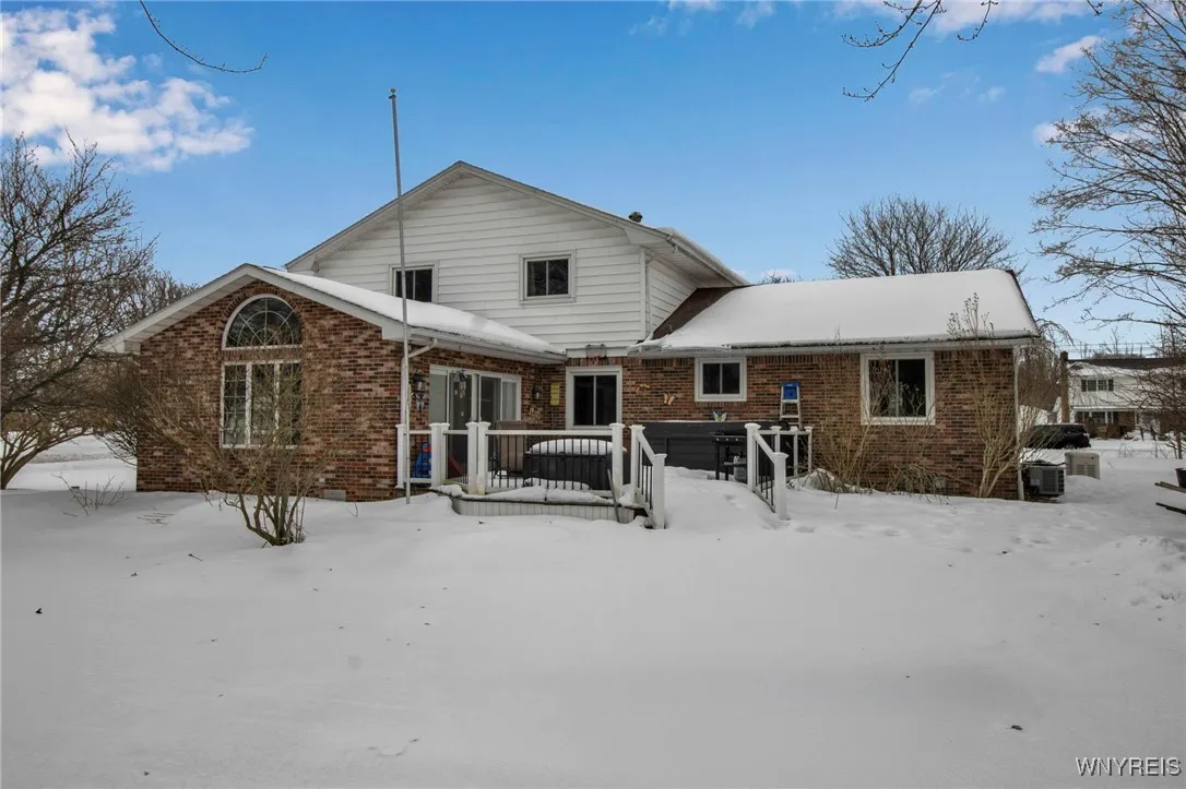 20 Diller Drive, Orchard Park, New York 14127, Orchard Park, New York 14127, 4 Bedrooms Bedrooms, 9 Rooms Rooms,2 BathroomsBathrooms,Residential,Closed,20 Diller Drive, Orchard Park, New York 14127,0,B1588174