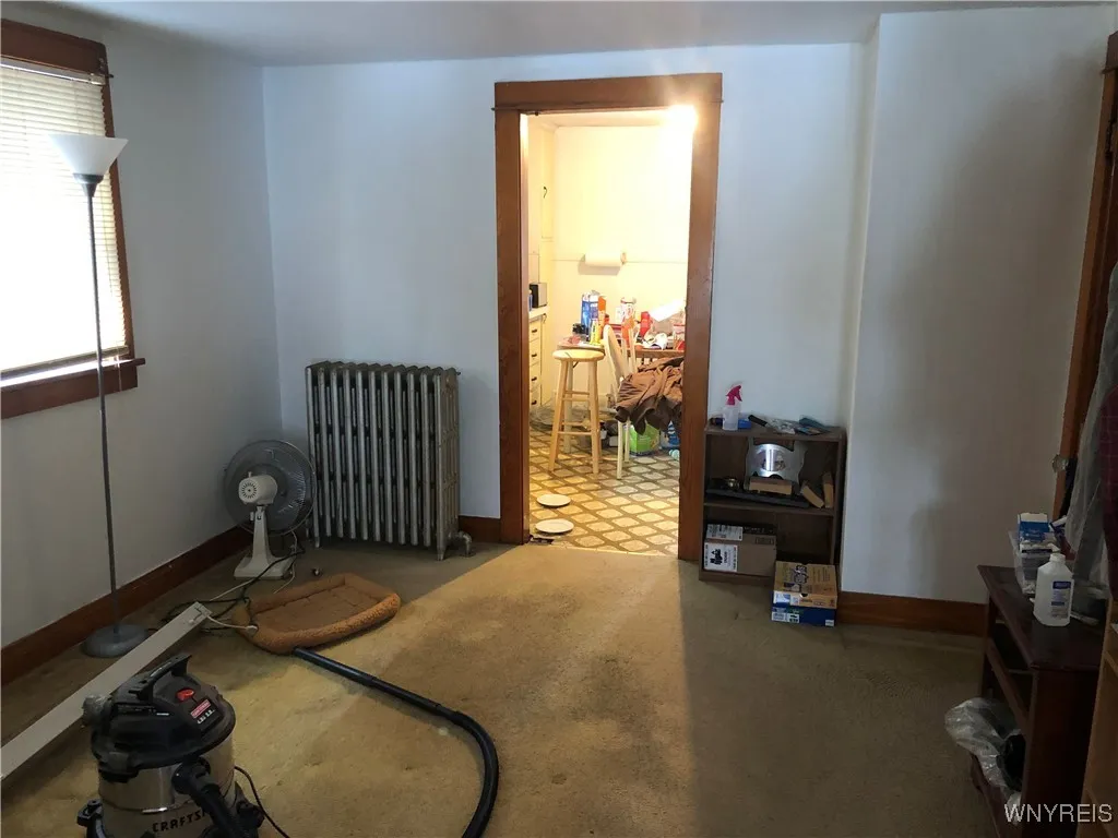 UPPER APARTMENT