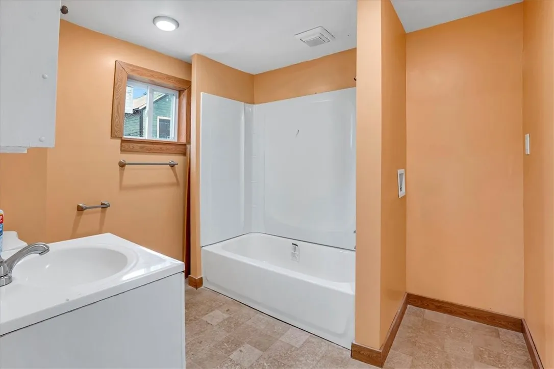 7383 State Highway 28, Exeter, New York 13439, Exeter, New York 13439, 5 Bedrooms Bedrooms, 10 Rooms Rooms,2 BathroomsBathrooms,Residential,For Sale,7383 State Highway 28, Exeter, New York 13439,0,R1588286