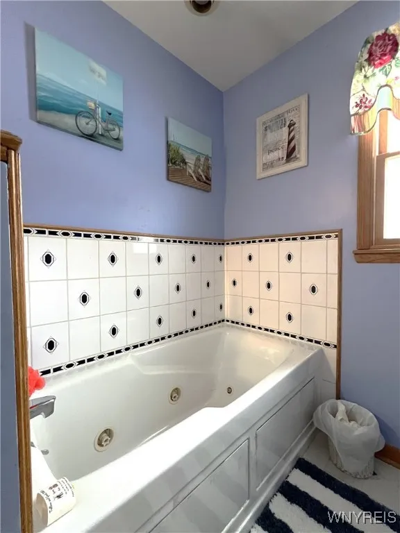 580 Lakeview Avenue, Orchard Park, New York 14127, Orchard Park, New York 14127, 6 Bedrooms Bedrooms, 9 Rooms Rooms,2 BathroomsBathrooms,Residential,Closed,580 Lakeview Avenue, Orchard Park, New York 14127,0,B1588978
