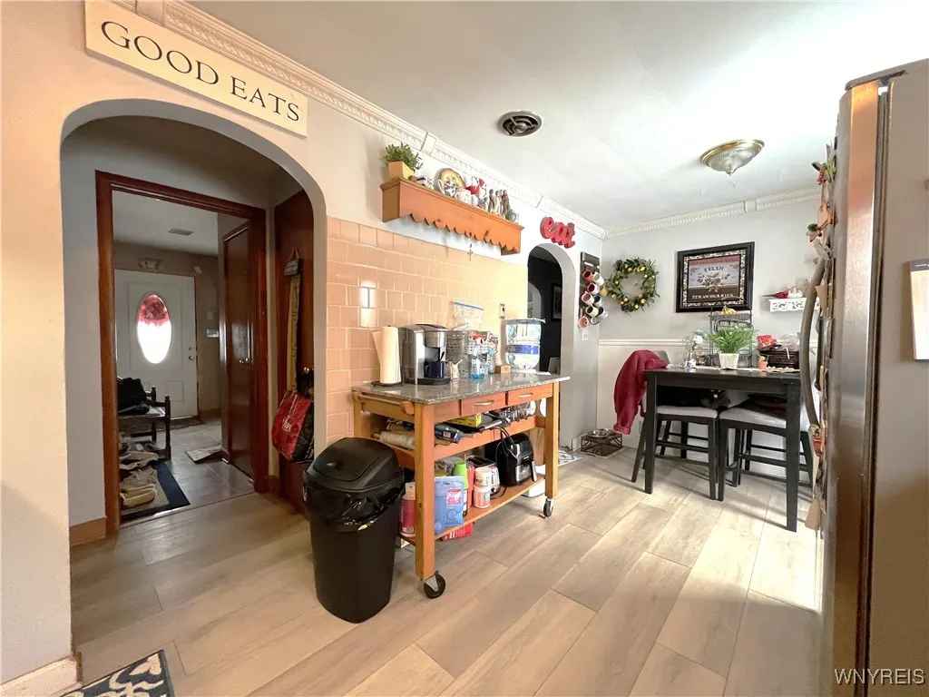 580 Lakeview Avenue, Orchard Park, New York 14127, Orchard Park, New York 14127, 6 Bedrooms Bedrooms, 9 Rooms Rooms,2 BathroomsBathrooms,Residential,Closed,580 Lakeview Avenue, Orchard Park, New York 14127,0,B1588978