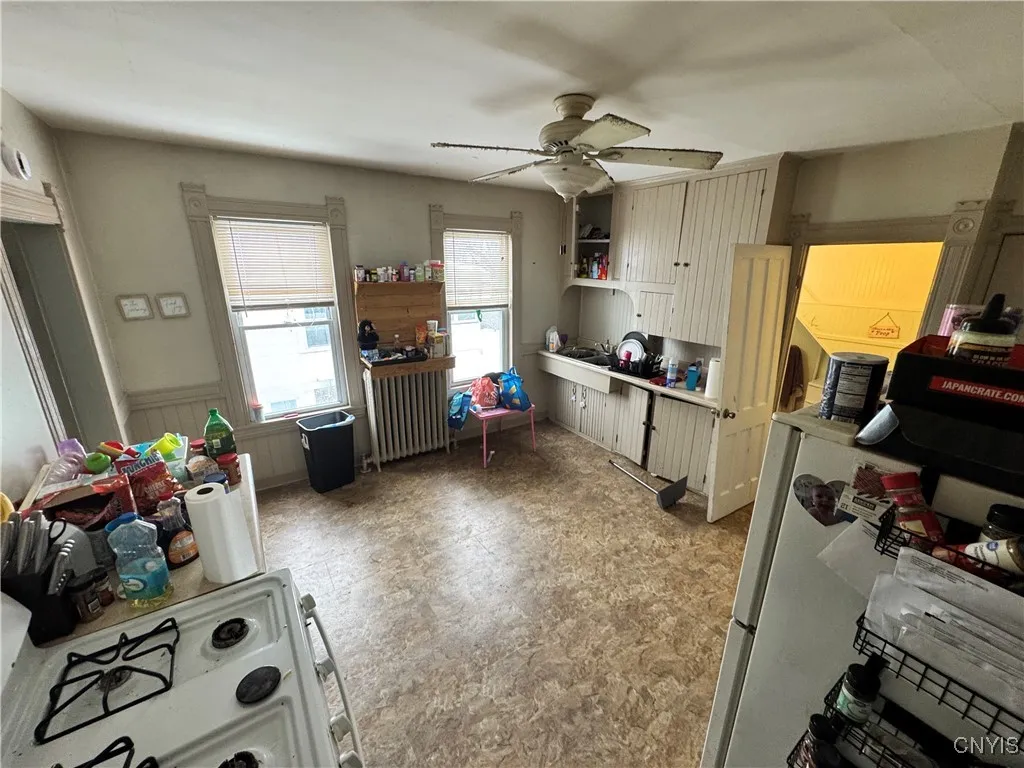 115 Rider Avenue, Syracuse, New York 13207, Syracuse, New York 13207, 5 Bedrooms Bedrooms, ,2 BathroomsBathrooms,Residential,For Sale,115 Rider Avenue, Syracuse, New York 13207,S1588968