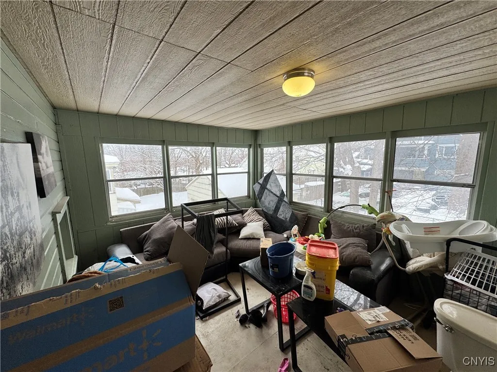 115 Rider Avenue, Syracuse, New York 13207, Syracuse, New York 13207, 5 Bedrooms Bedrooms, ,2 BathroomsBathrooms,Residential,For Sale,115 Rider Avenue, Syracuse, New York 13207,S1588968