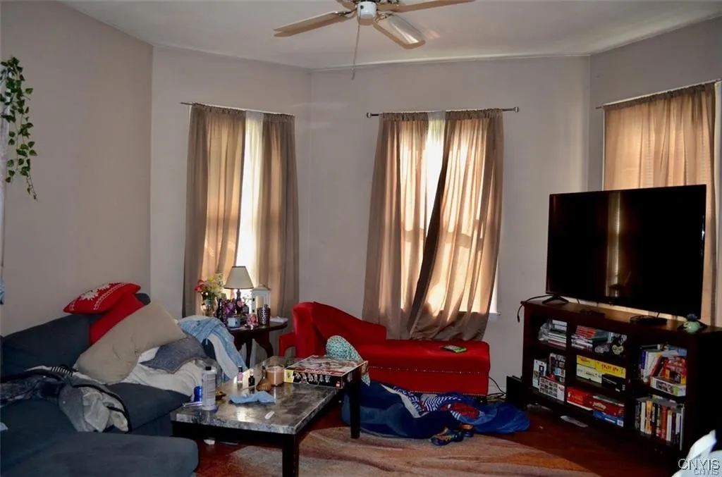 115 Rider Avenue, Syracuse, New York 13207, Syracuse, New York 13207, 5 Bedrooms Bedrooms, ,2 BathroomsBathrooms,Residential,For Sale,115 Rider Avenue, Syracuse, New York 13207,S1588968