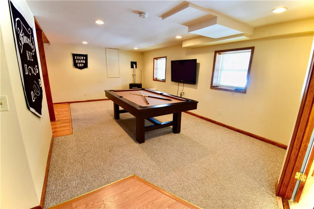 199 Gulf Road, Rockland, New York 12776, Rockland, New York 12776, 3 Bedrooms Bedrooms, 12 Rooms Rooms,2 BathroomsBathrooms,Residential,For Sale,199 Gulf Road, Rockland, New York 12776,R1588945