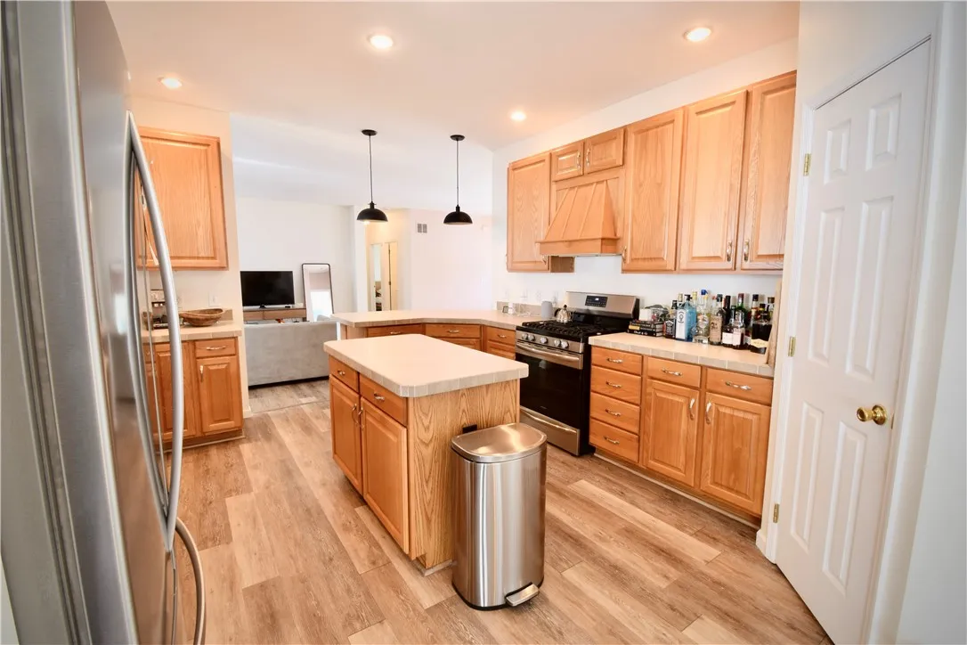 199 Gulf Road, Rockland, New York 12776, Rockland, New York 12776, 3 Bedrooms Bedrooms, 12 Rooms Rooms,2 BathroomsBathrooms,Residential,For Sale,199 Gulf Road, Rockland, New York 12776,R1588945