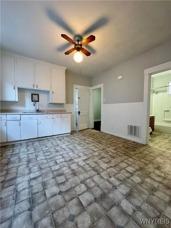 72 Weaver Street, Buffalo, New York 14206, Buffalo, New York 14206, 3 Bedrooms Bedrooms, 6 Rooms Rooms,1 BathroomBathrooms,Residential,For Sale,72 Weaver Street, Buffalo, New York 14206,0,B1587292