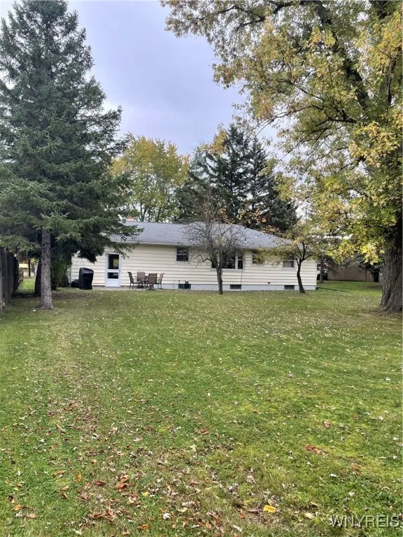 166 Union Rd Road, West Seneca, New York 14224, West Seneca, New York 14224, 2 Bedrooms Bedrooms, 5 Rooms Rooms,1 BathroomBathrooms,Residential,Closed,166 Union Rd Road, West Seneca, New York 14224,0,B1576177