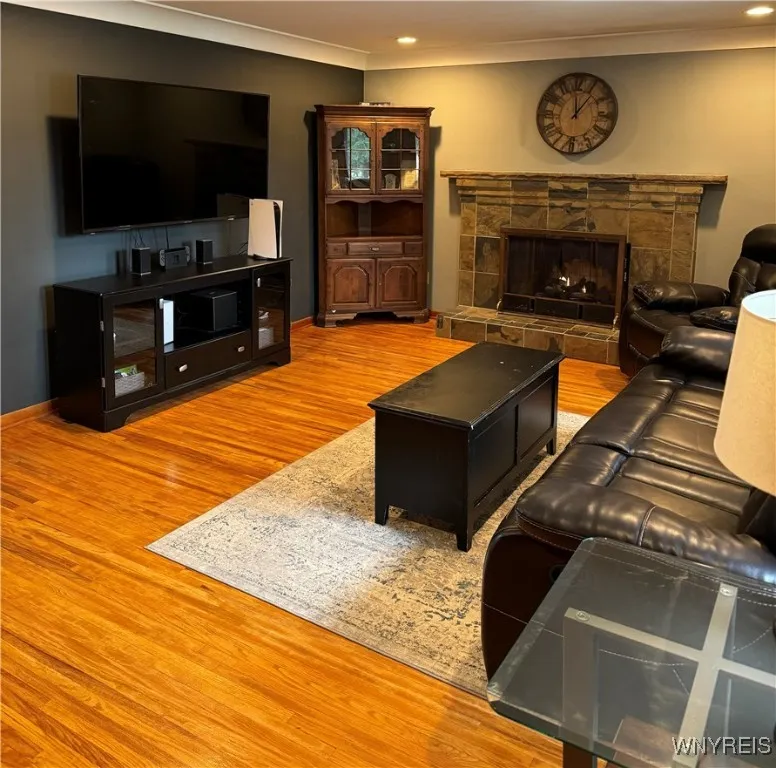 166 Union Rd Road, West Seneca, New York 14224, West Seneca, New York 14224, 2 Bedrooms Bedrooms, 5 Rooms Rooms,1 BathroomBathrooms,Residential,Closed,166 Union Rd Road, West Seneca, New York 14224,0,B1576177