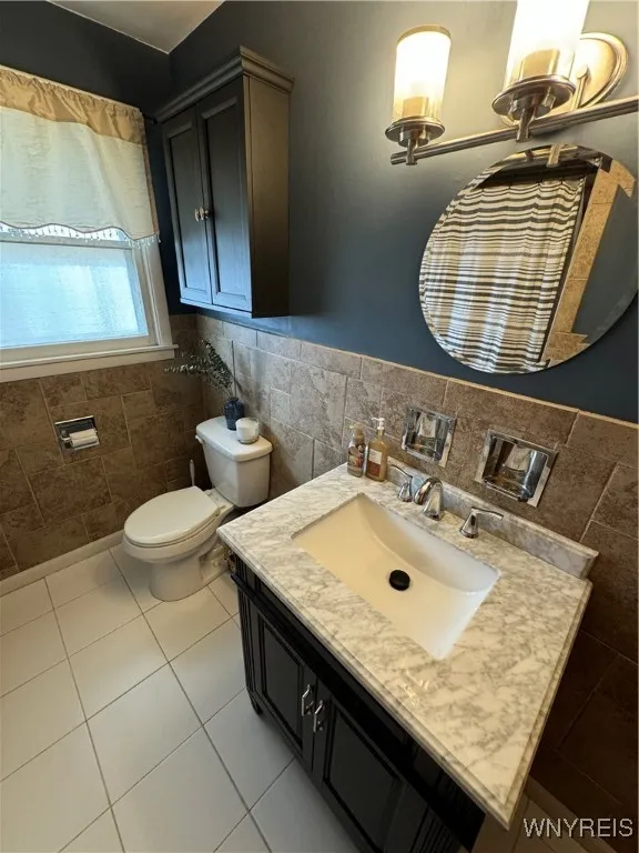 166 Union Rd Road, West Seneca, New York 14224, West Seneca, New York 14224, 2 Bedrooms Bedrooms, 5 Rooms Rooms,1 BathroomBathrooms,Residential,Closed,166 Union Rd Road, West Seneca, New York 14224,0,B1576177