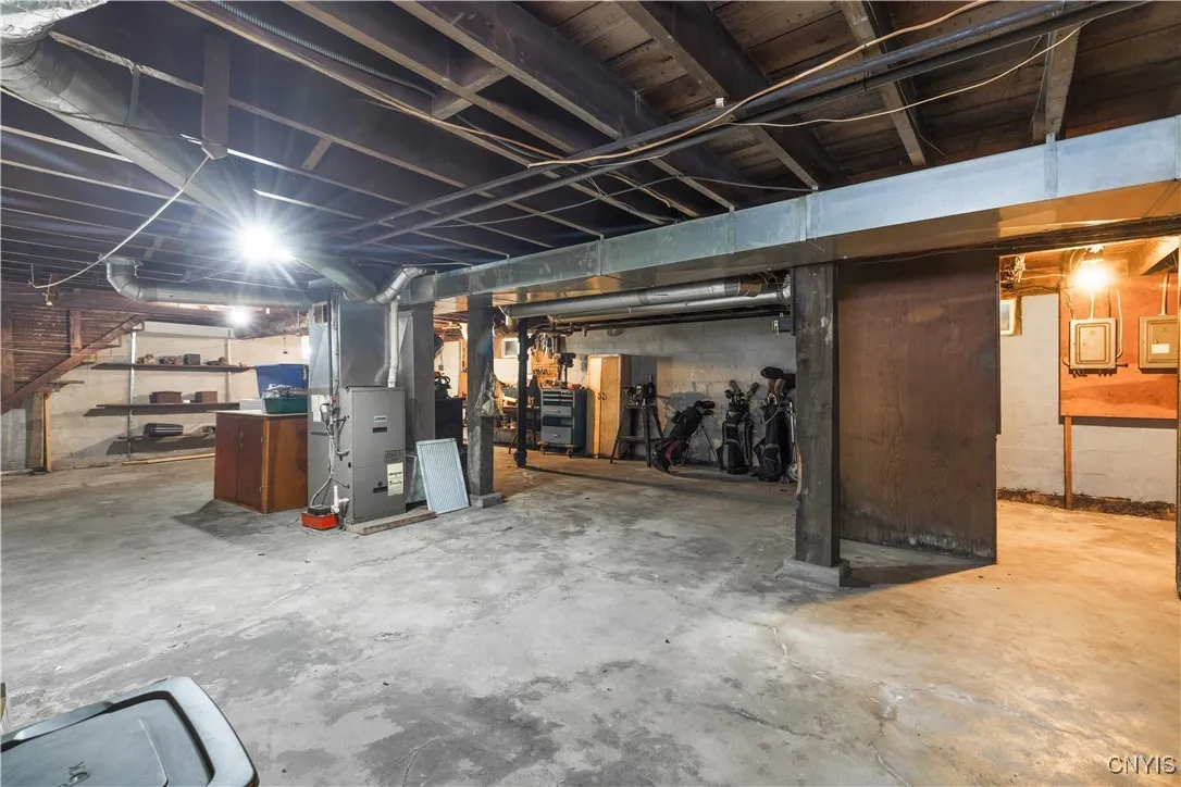 1407 Downer Avenue, Utica, New York 13502, Utica, New York 13502, 4 Bedrooms Bedrooms, 10 Rooms Rooms,1 BathroomBathrooms,Residential,For Sale,1407 Downer Avenue, Utica, New York 13502,S1586502