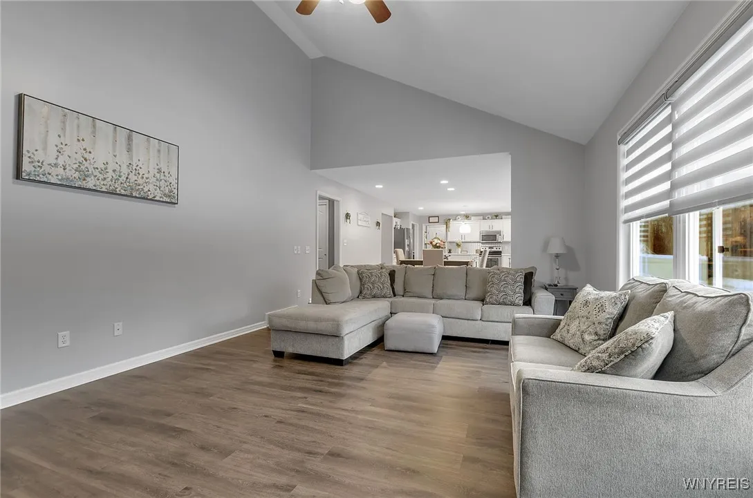 Large spacious family room