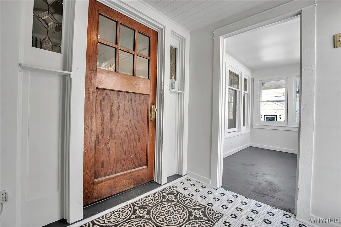 49 Lockwood Avenue, Buffalo, New York 14220, Buffalo, New York 14220, 3 Bedrooms Bedrooms, 8 Rooms Rooms,1 BathroomBathrooms,Residential,Closed,49 Lockwood Avenue, Buffalo, New York 14220,0,B1589027