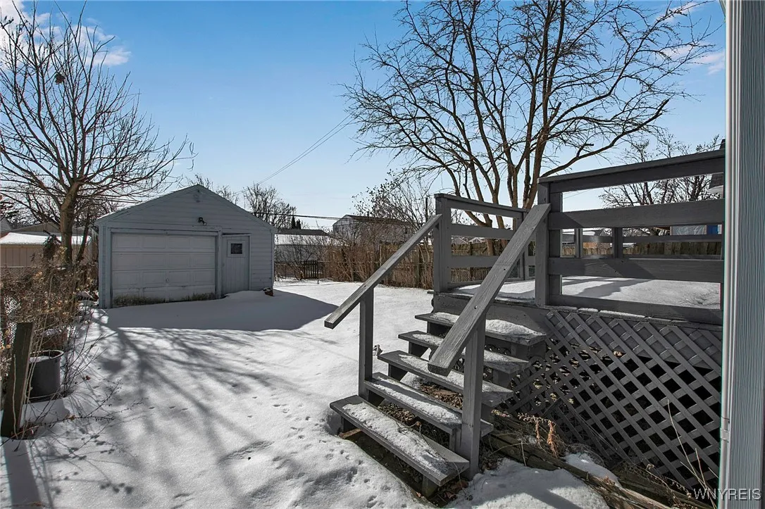 49 Lockwood Avenue, Buffalo, New York 14220, Buffalo, New York 14220, 3 Bedrooms Bedrooms, 8 Rooms Rooms,1 BathroomBathrooms,Residential,Closed,49 Lockwood Avenue, Buffalo, New York 14220,0,B1589027