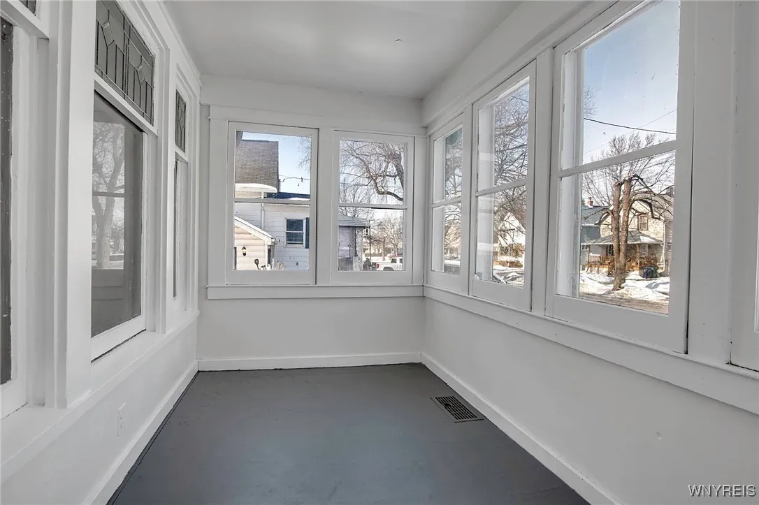 49 Lockwood Avenue, Buffalo, New York 14220, Buffalo, New York 14220, 3 Bedrooms Bedrooms, 8 Rooms Rooms,1 BathroomBathrooms,Residential,Closed,49 Lockwood Avenue, Buffalo, New York 14220,0,B1589027