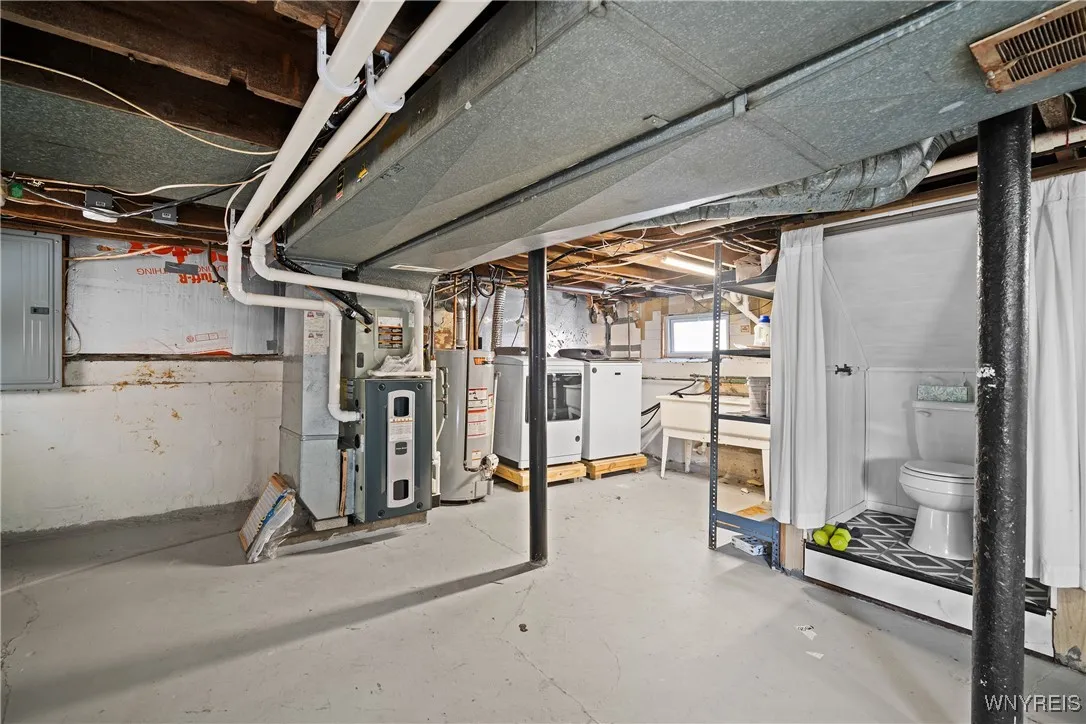 156 Euclid Avenue, Tonawanda-town, New York 14217, Tonawanda, New York 14217, 3 Bedrooms Bedrooms, 6 Rooms Rooms,1 BathroomBathrooms,Residential,Closed,156 Euclid Avenue, Tonawanda-town, New York 14217,0,B1588980