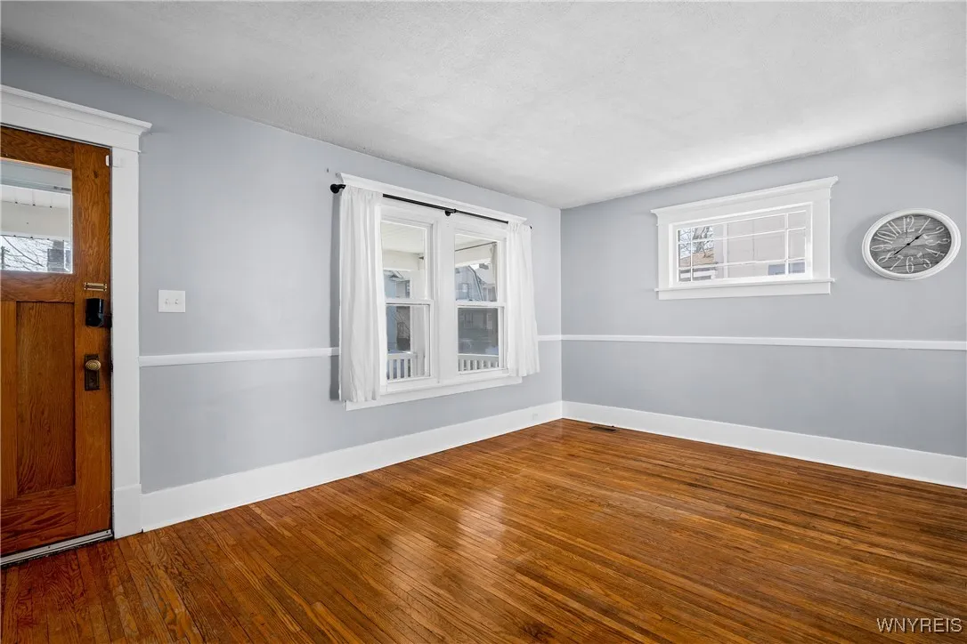 156 Euclid Avenue, Tonawanda-town, New York 14217, Tonawanda, New York 14217, 3 Bedrooms Bedrooms, 6 Rooms Rooms,1 BathroomBathrooms,Residential,Closed,156 Euclid Avenue, Tonawanda-town, New York 14217,0,B1588980