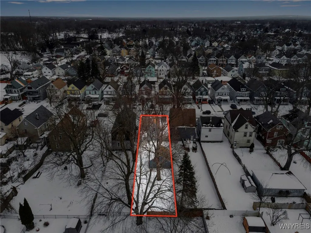 110 Sage Avenue, Buffalo, New York 14210, Buffalo, New York 14210, 2 Bedrooms Bedrooms, 5 Rooms Rooms,1 BathroomBathrooms,Residential,Closed,110 Sage Avenue, Buffalo, New York 14210,0,B1588536