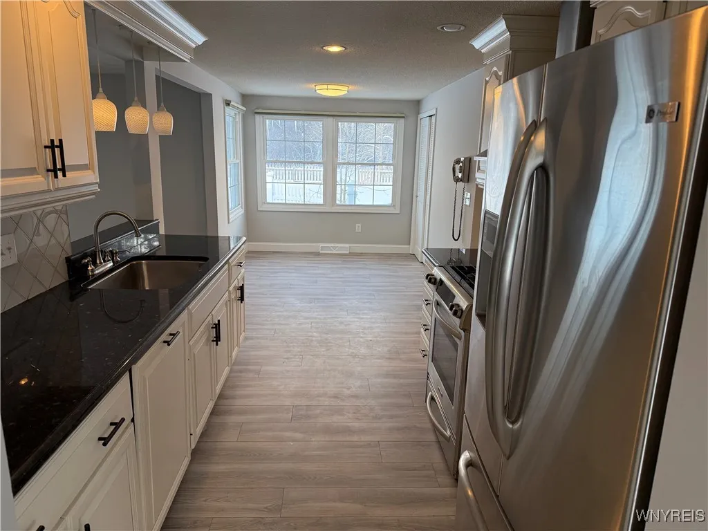 342 Forest Drive, West Seneca, New York 14224, West Seneca, New York 14224, 3 Bedrooms Bedrooms, 8 Rooms Rooms,1 BathroomBathrooms,Residential,Closed,342 Forest Drive, West Seneca, New York 14224,0,B1589064