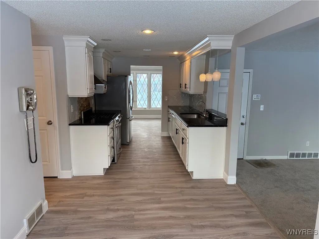 342 Forest Drive, West Seneca, New York 14224, West Seneca, New York 14224, 3 Bedrooms Bedrooms, 8 Rooms Rooms,1 BathroomBathrooms,Residential,Closed,342 Forest Drive, West Seneca, New York 14224,0,B1589064
