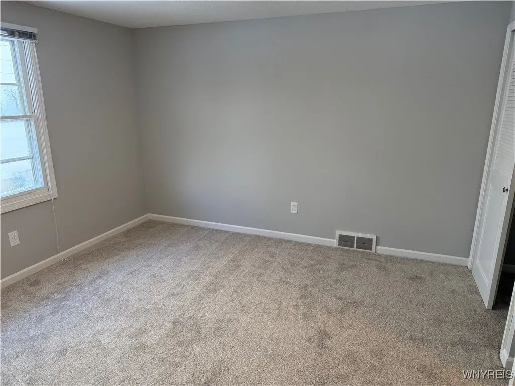 342 Forest Drive, West Seneca, New York 14224, West Seneca, New York 14224, 3 Bedrooms Bedrooms, 8 Rooms Rooms,1 BathroomBathrooms,Residential,Closed,342 Forest Drive, West Seneca, New York 14224,0,B1589064