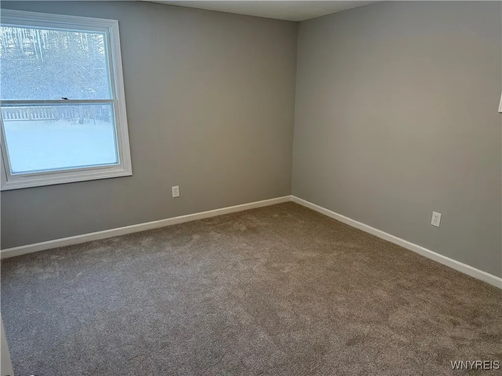 342 Forest Drive, West Seneca, New York 14224, West Seneca, New York 14224, 3 Bedrooms Bedrooms, 8 Rooms Rooms,1 BathroomBathrooms,Residential,Closed,342 Forest Drive, West Seneca, New York 14224,0,B1589064