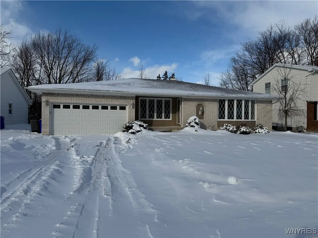 342 Forest Drive, West Seneca, New York 14224, West Seneca, New York 14224, 3 Bedrooms Bedrooms, 8 Rooms Rooms,1 BathroomBathrooms,Residential,Closed,342 Forest Drive, West Seneca, New York 14224,0,B1589064