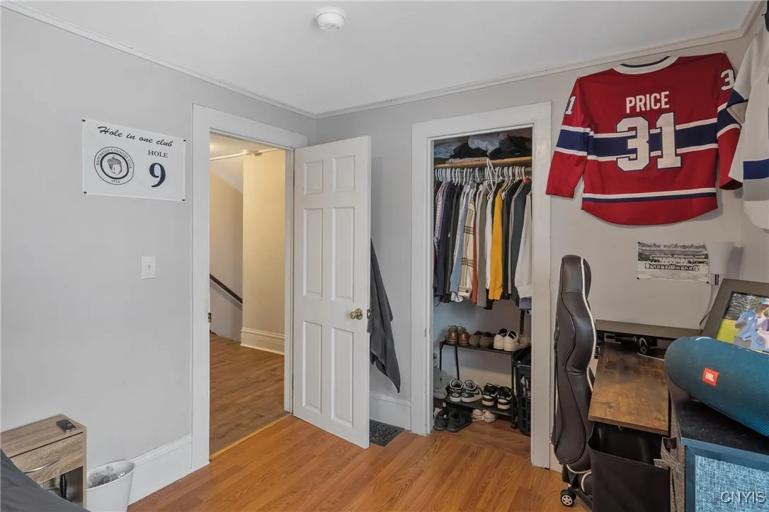 2nd Floor Bedroom (2)