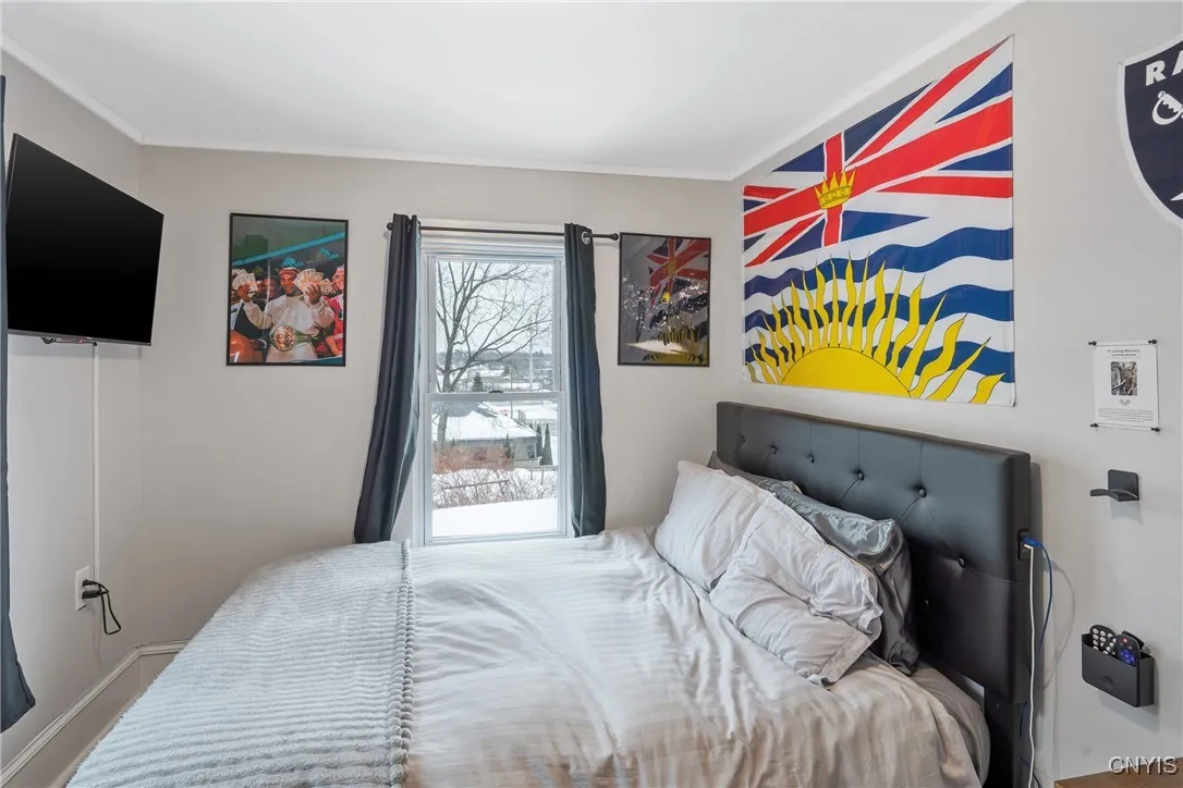 2nd Floor Bedroom (1)
