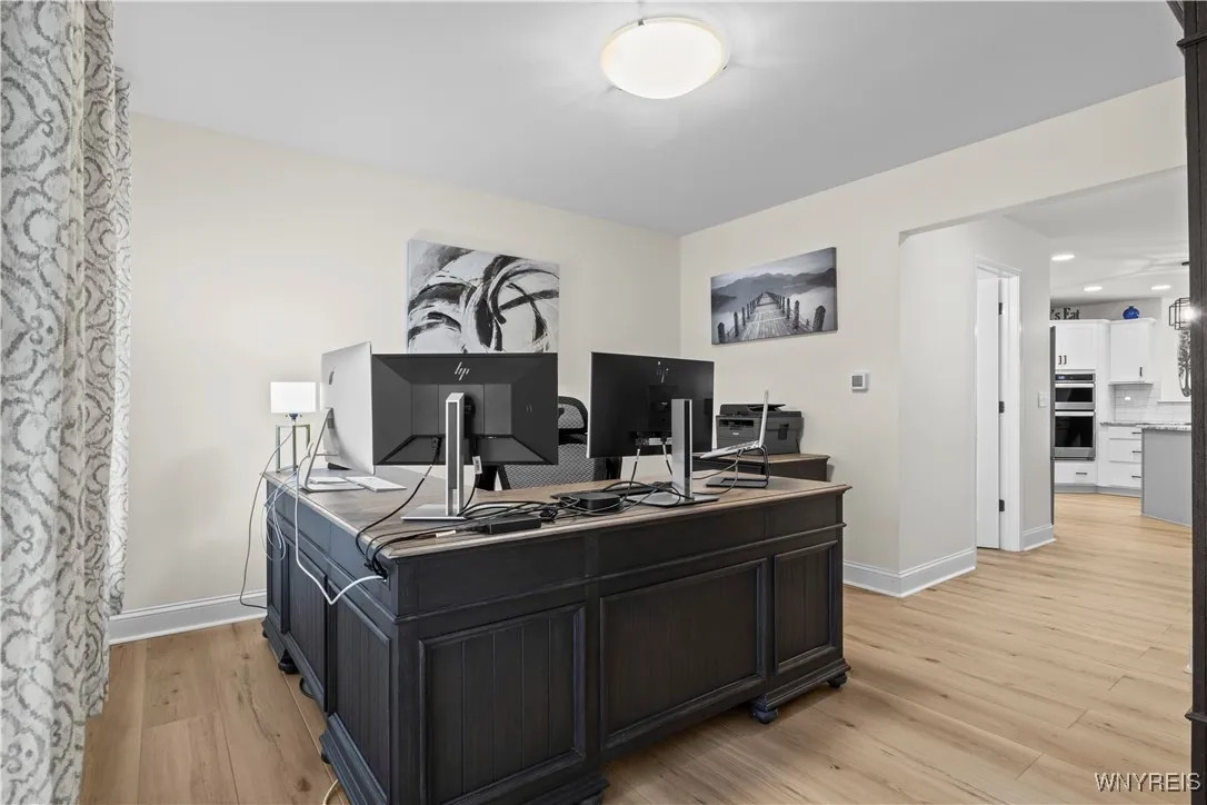2350 Burbank Drive, Hamburg, New York 14085, Hamburg, New York 14085, 3 Bedrooms Bedrooms, 6 Rooms Rooms,2 BathroomsBathrooms,Residential,Closed,2350 Burbank Drive, Hamburg, New York 14085,0,B1587349
