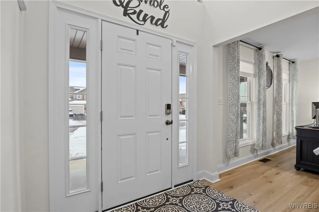 2350 Burbank Drive, Hamburg, New York 14085, Hamburg, New York 14085, 3 Bedrooms Bedrooms, 6 Rooms Rooms,2 BathroomsBathrooms,Residential,Closed,2350 Burbank Drive, Hamburg, New York 14085,0,B1587349
